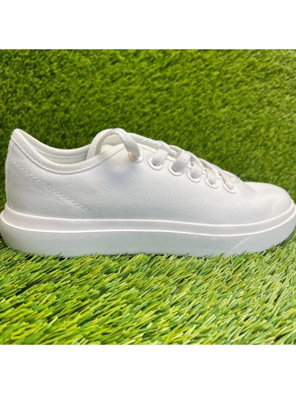 Allbirds Canvas Piper 2 Womens Size 6 White Athletic Running Shoes Sneakers